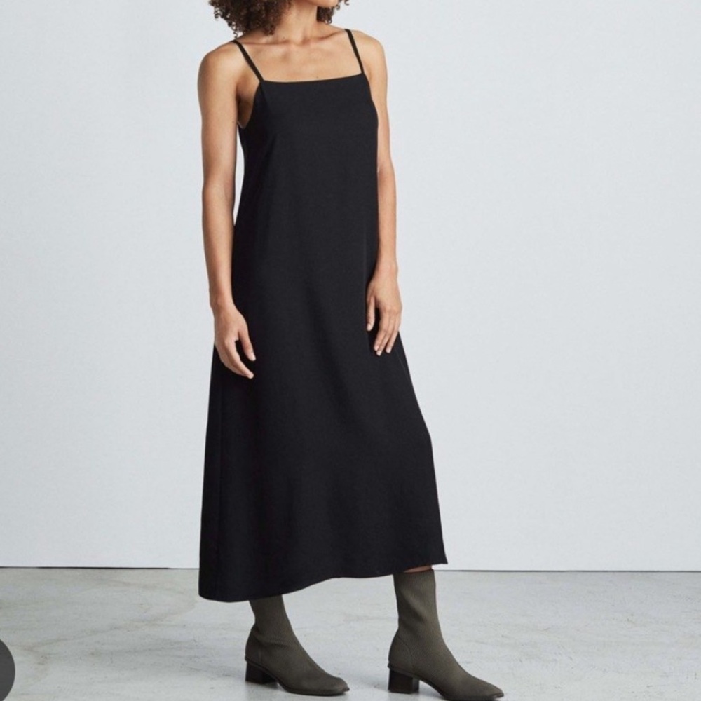 Everlane The Satin Square-Neck Slip Black Midi Dress Women’s size 6